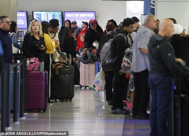 Tropical Storm Triggers East Coast Travel Chaos and Airport Delays