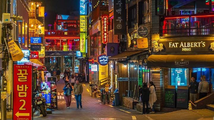 Toko dan Pusat Belanja di Itaewon