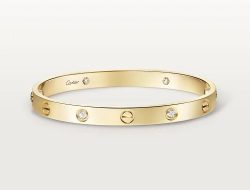 6 Tanda Ciri Gelang Cartier Asli, Aman untuk Kulit! 6 Tanda Ciri Gelang Cartier Asli, Aman untuk Kulit!