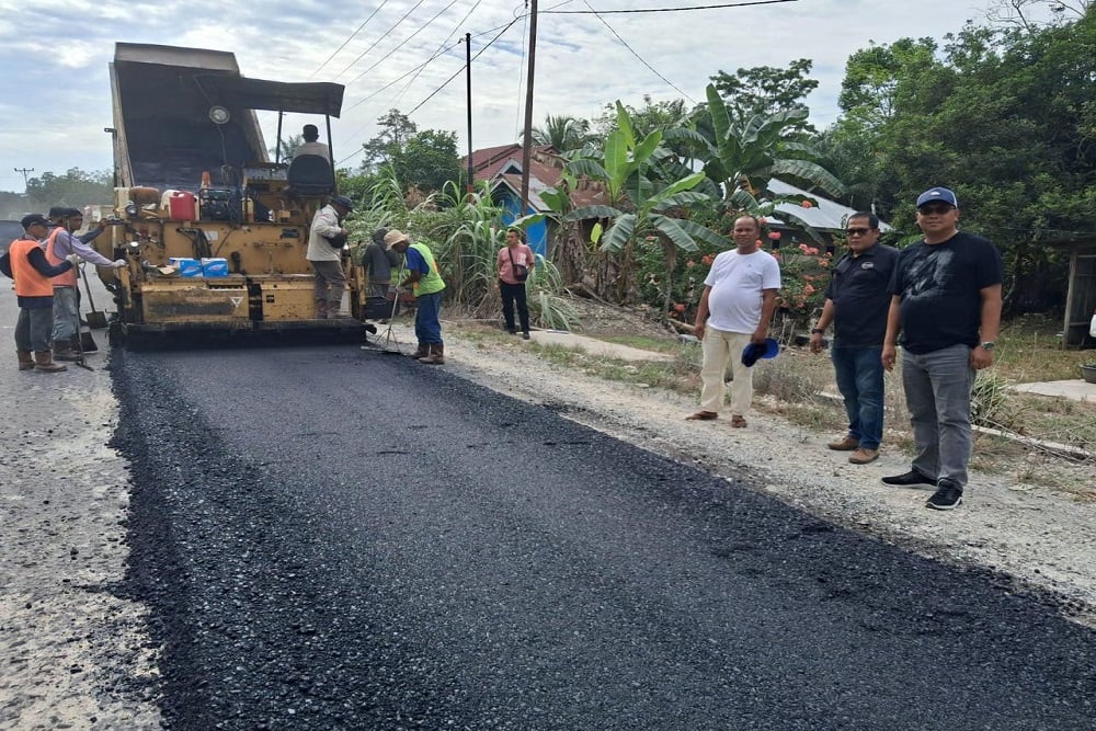 Gubernur Wahid Perbaiki Jalan Menuju Kuansing Jelang Pacu Jalur
