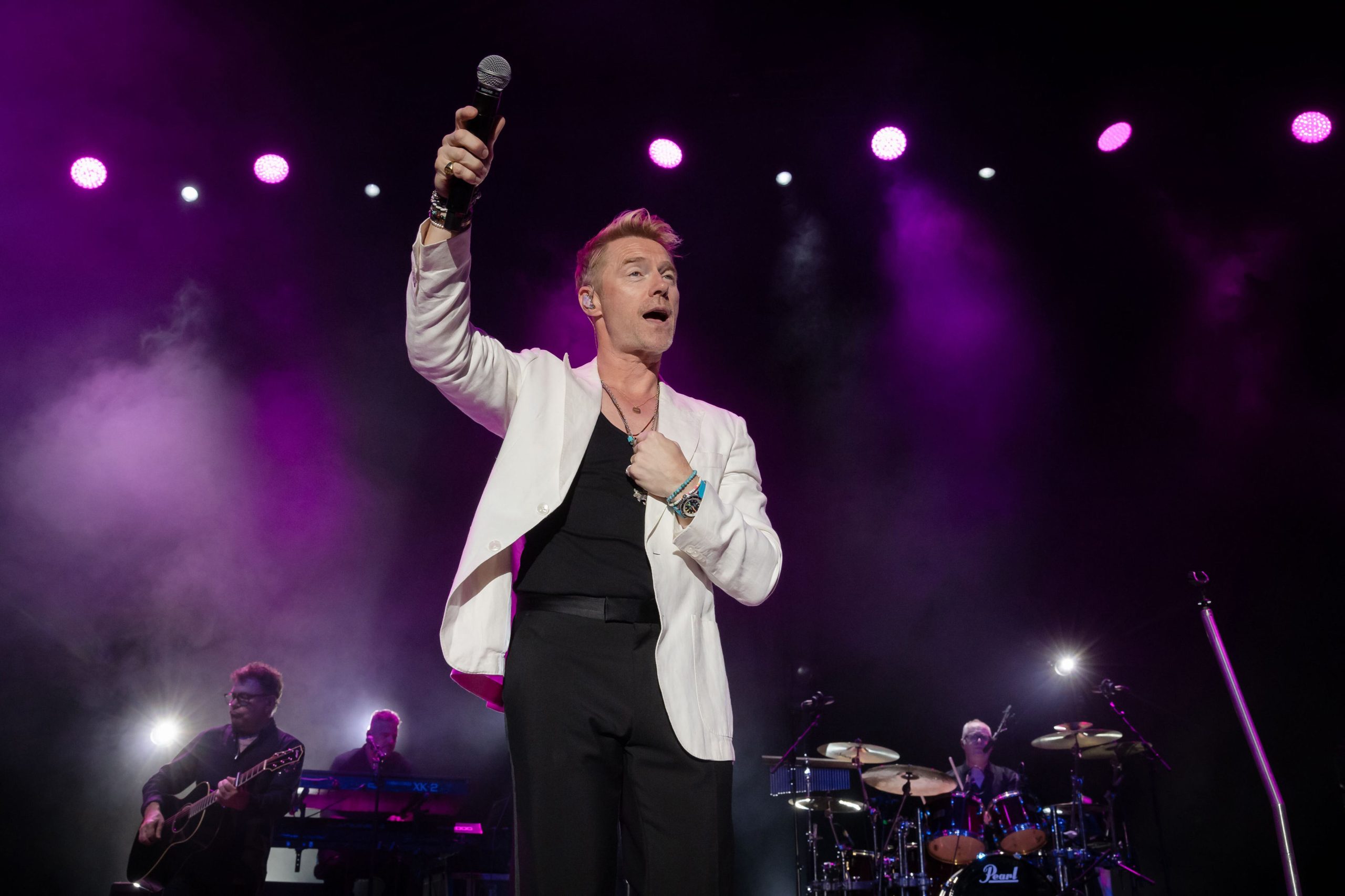 Top 53 Must-See Concerts and Events in UAE 2025–2026: From Ronan Keating to Travis Scott