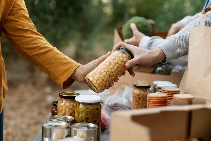 100 Tebak Teka-Teki Makanan dan Minuman