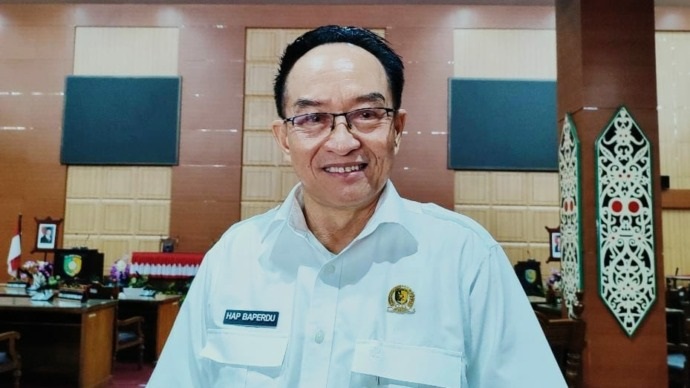 Pembangunan Jalan Lingkungan Perlu Dipercepat dan Ditingkatkan