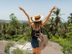 Suka Solo Travel? Ini 7 Karakter Unik Pecinta Jalan-Jalan Sendiri, Menurut Psikologi