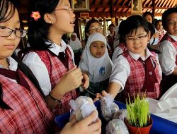Jam Sekolah Pagi: Indonesia Termasuk yang Tercepat di Dunia