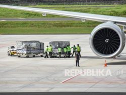 Ahli Ekonomi: Pembelian Boeing dalam Kesepakatan Trump Merugikan Indonesia Ahli Ekonomi: Pembelian Boeing dalam Kesepakatan Trump Merugikan Indonesia