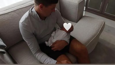 Legenda Liverpool Jadi Kakek