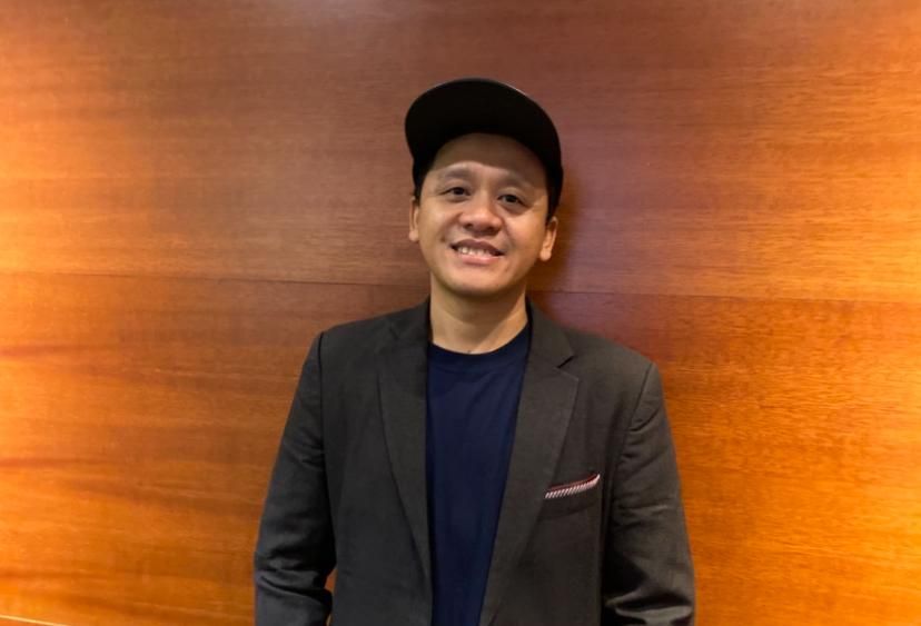 Perbedaan Cinta dalam Sujudku: Pandangan Sutradara