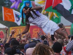 Musik Lawan Sensor Gaza Pasca Kontroversi Bob Vylan Musik Lawan Sensor Gaza Pasca Kontroversi Bob Vylan