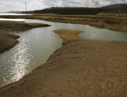 Athens’ reservoirs hit historic lows as water crisis intensifies, study reveals