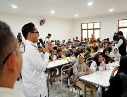 Pengawasan Sekolah Rakyat Medan, Rico Waas Ajak Siswa Rajin Belajar Pengawasan Sekolah Rakyat Medan, Rico Waas Ajak Siswa Rajin Belajar