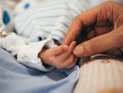 Angka Kematian Ibu Sebanding dengan Satu Gerbong Kereta Angka Kematian Ibu Sebanding dengan Satu Gerbong Kereta