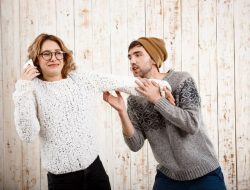 Waspada! 10 Frasa Manipulatif dalam Percakapan Harian Waspada! 10 Frasa Manipulatif dalam Percakapan Harian