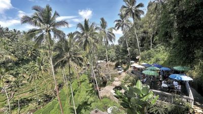 5 Kota Paling Aman dan Nyaman untuk Solo Traveling di Indonesia, Ada yang Tawarkan Cuaca Dingin dan Budaya!