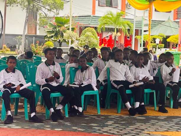 100 Siswa Sekolah Rakyat Ikuti MPLS