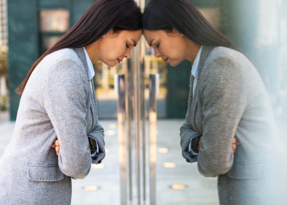 Bukan Bodoh, Tapi 7 Kebiasaan Ini yang Membuat Banyak Wanita Gagal Meraih Kesuksesan