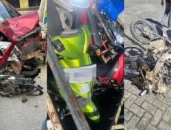Karimun Liar Tumbangkan 4 Motor, Emosi Warga Reda Melihat yang Dibawa Sopir Karimun Liar Tumbangkan 4 Motor, Emosi Warga Reda Melihat yang Dibawa Sopir