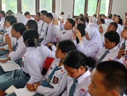 Kelas Sementara Direnovasi, KBM Dilaksanakan di Gedung PGRI Kelas Sementara Direnovasi, KBM Dilaksanakan di Gedung PGRI