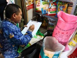 Pemkot Surabaya Jamin Ketersediaan Beras Aman Tanpa Oplosan