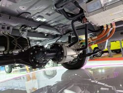 Ganti Oli Gardan Mobil Setiap Kilometer Ini Agar Awet Lebih Lama Ganti Oli Gardan Mobil Setiap Kilometer Ini Agar Awet Lebih Lama