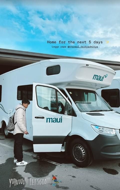 Potret Citra Kirana dan Rezky Liburan di New Zealand dengan Campervan
