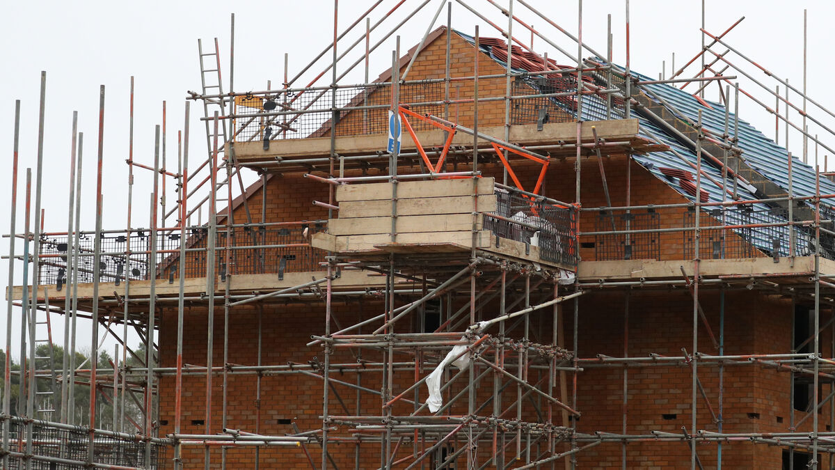 Cork Council’s Housing Plans Threatened by Water and Sewer Challenges