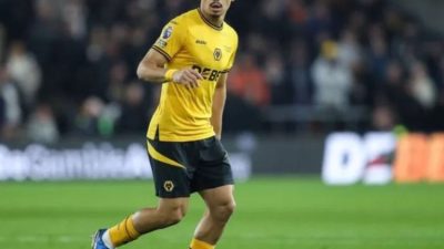 Manchester United dan Liverpool Berebut Gelandang Wolverhampton Rp 600 Miliar