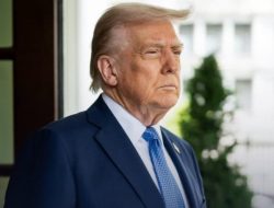 Trump Warns Lawsuit Against Wall Street Journal Over Alleged Epstein Letter
