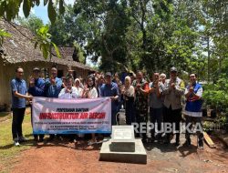 Aksi Sosial Telkom: 51 Fasilitas Air Bersih dan Sanitasi Layak di Lima Kota Aksi Sosial Telkom: 51 Fasilitas Air Bersih dan Sanitasi Layak di Lima Kota