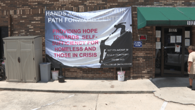 Hands Across Decatur Opens Later Amid Heatwave