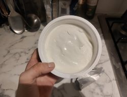 This Odd Yogurt Hack Cools Your Home – Proven by Science