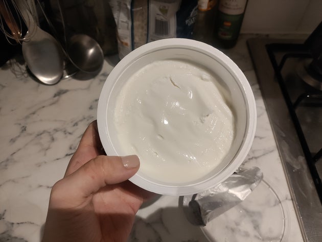This Odd Yogurt Hack Cools Your Home – Proven by Science