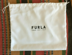 6 Tanda Tas Furla Asli, Mulai Harga hingga Logo 6 Tanda Tas Furla Asli, Mulai Harga hingga Logo