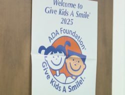 Lyon College’s Dental School Hosts ‘Give Kids a Smile Day’ to Tackle Arkansas’ Oral Health Crisis Lyon College’s Dental School Hosts ‘Give Kids a Smile Day’ to Tackle Arkansas’ Oral Health Crisis