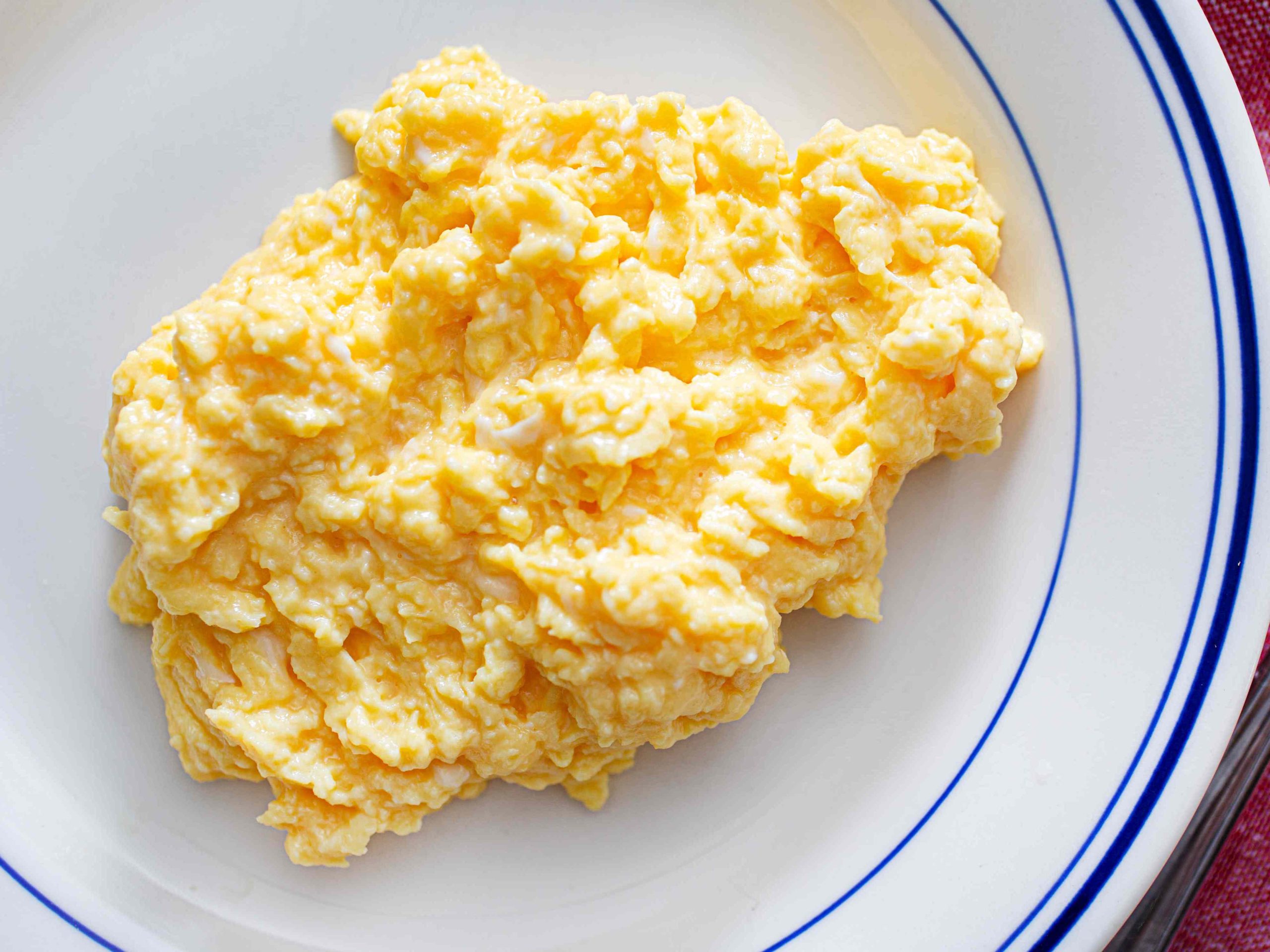 How to Master Restaurant-Style Scrambled Eggs