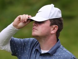 MacIntyre Takes a Bold Chance at Portrush MacIntyre Takes a Bold Chance at Portrush