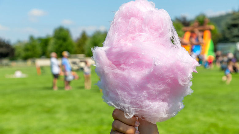 Easy Fluffy Cotton Candy Without a Machine