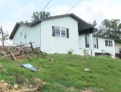 Poplar Bluff neighborhood rebuilds four months after EF3 tornado Poplar Bluff neighborhood rebuilds four months after EF3 tornado