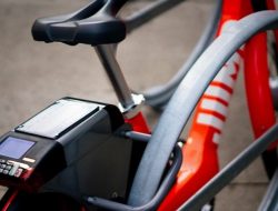 Scottsdale bans minors under 16 from e-bike and e-motorcycle use Scottsdale bans minors under 16 from e-bike and e-motorcycle use