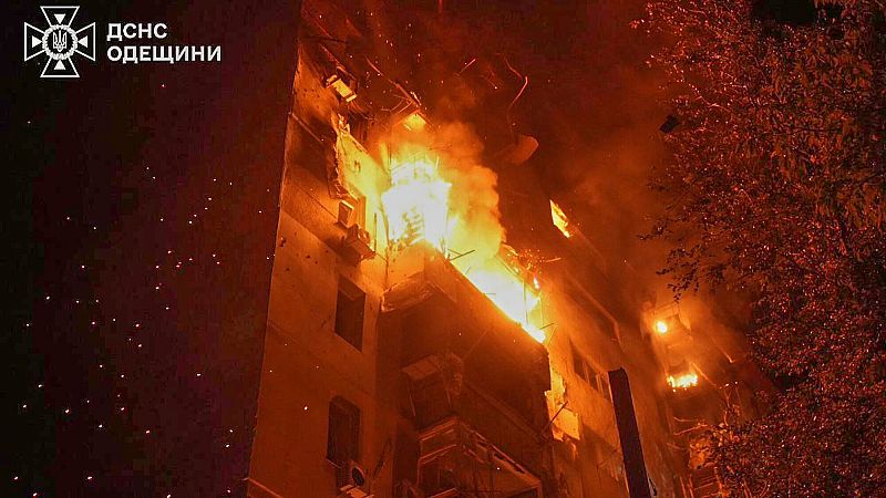 One Killed in Odesa as Russia Launches 300 Drones on Ukraine