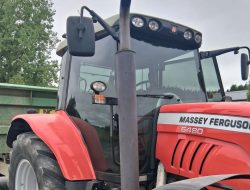 Gardaí slap tractor driver with penalty points and fine after catching them with illegal tint