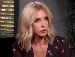 How Lindsie Chrisley’s Family Reacts to Her Name Change How Lindsie Chrisley’s Family Reacts to Her Name Change