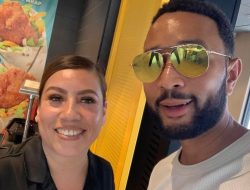 John Legend Seen at Orosi McDonald’s Lobby John Legend Seen at Orosi McDonald’s Lobby
