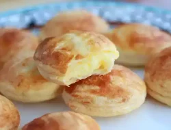 Simple Vanilla Doughnuts