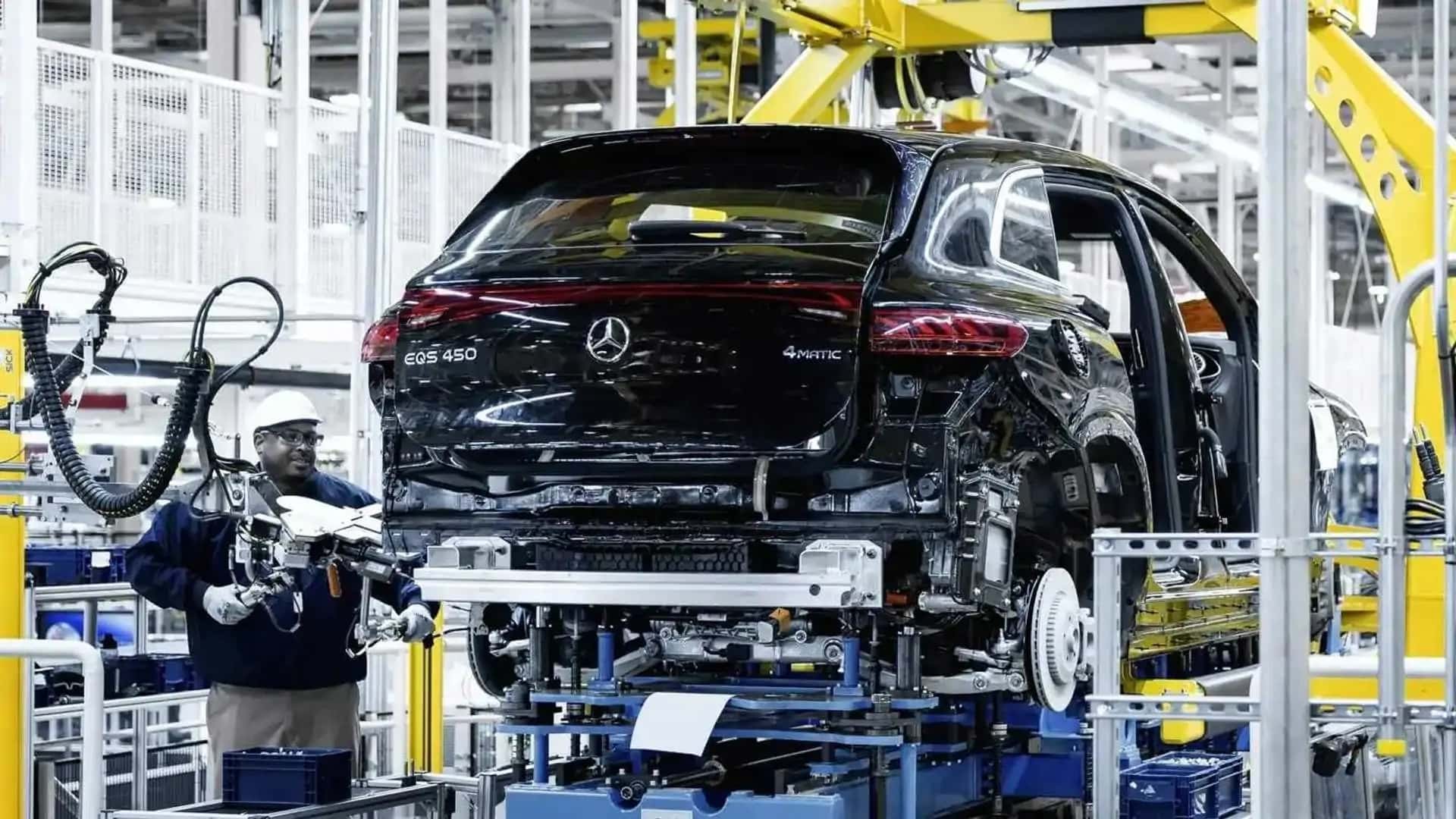 Mercedes Halts EQ Production in America as EV Tax Credits Expire
