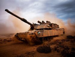Ukrainian PM Confirms Abrams Tanks Arrive from Australia