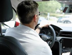 Woman Funds Boyfriend’s Broken Car Monthly, Receives Little Appreciation Woman Funds Boyfriend’s Broken Car Monthly, Receives Little Appreciation