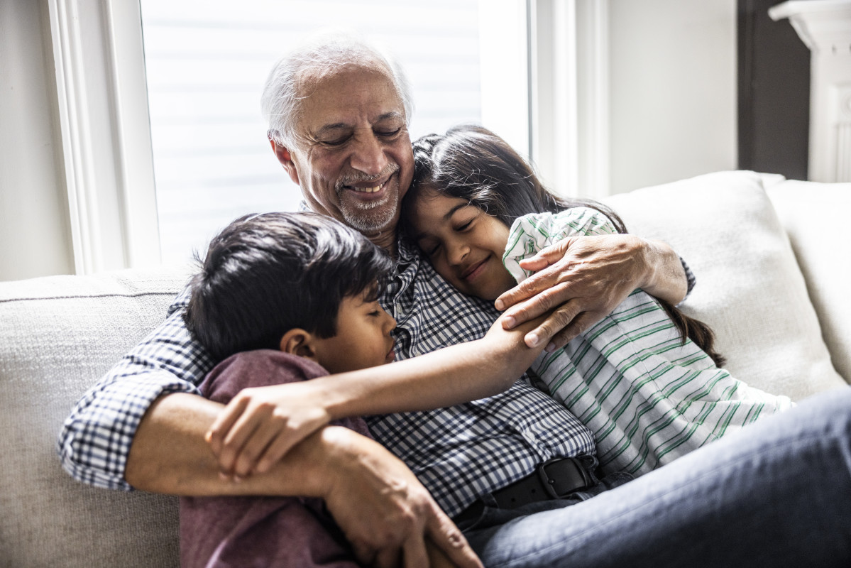 11 Ways Emotionally Supportive Grandparents Make a Difference