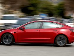 Science Reveals Why EVs Cause More Motion Sickness
