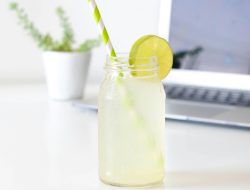 Quick, Cool, Brazilian: 4 Ingredients in 5 Minutes Quick, Cool, Brazilian: 4 Ingredients in 5 Minutes